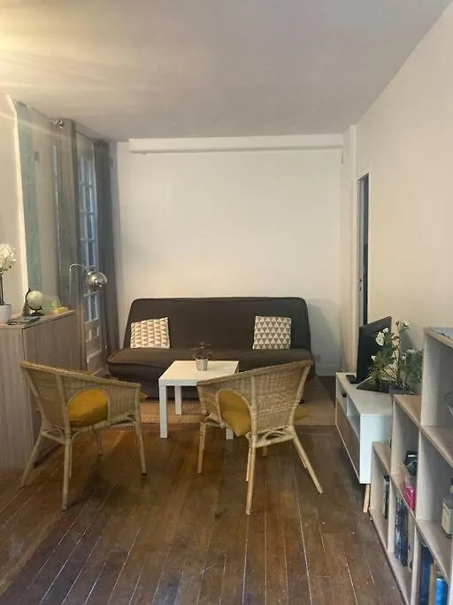 Apartment A Montmartre Paris
